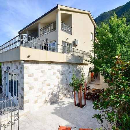 Apartments Cosovic Kotor Exteriör bild