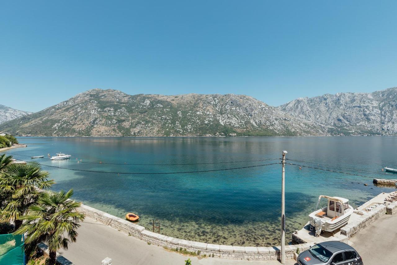 Apartments Cosovic Kotor Exteriör bild