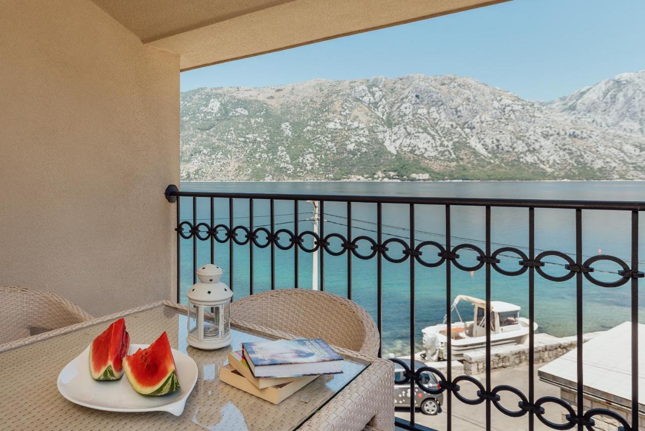Apartments Cosovic Kotor Exteriör bild