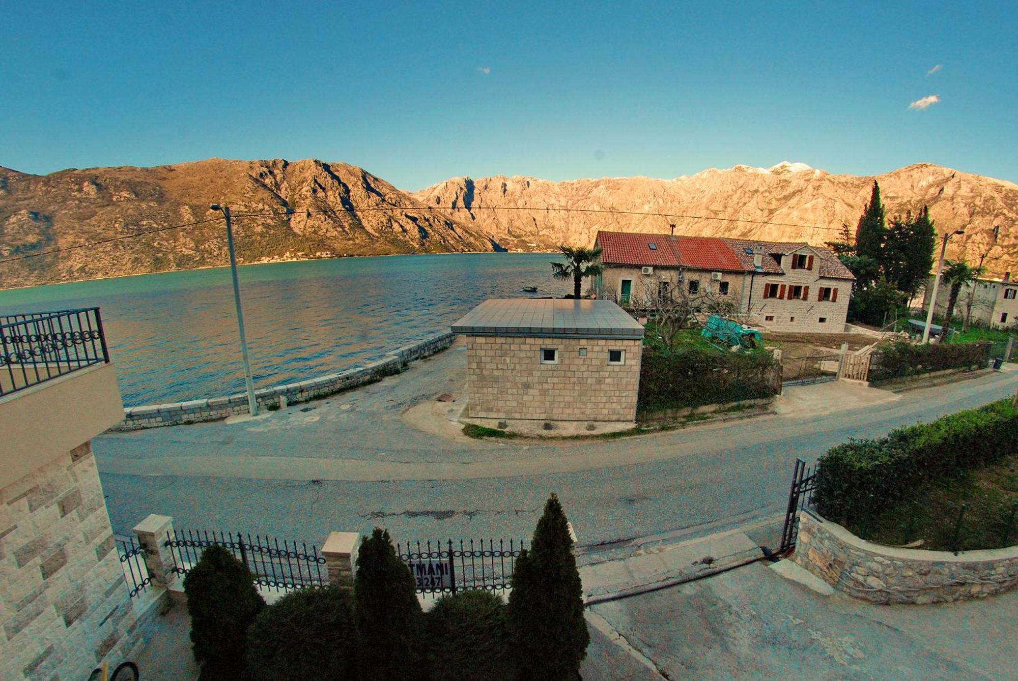 Apartments Cosovic Kotor Rum bild