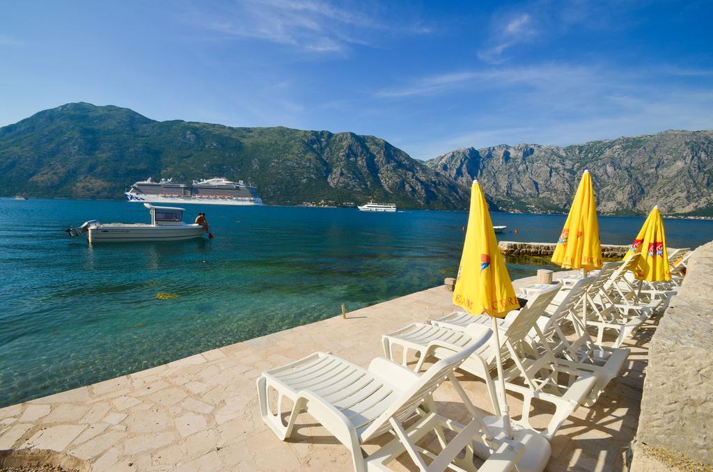 Apartments Cosovic Kotor Exteriör bild
