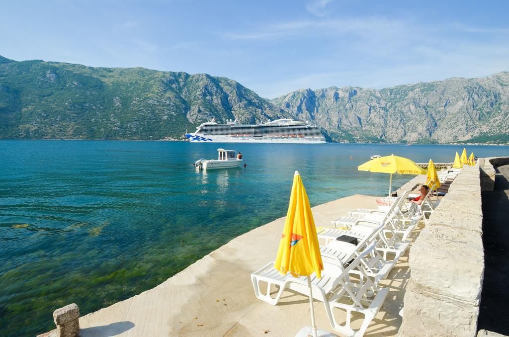 Apartments Cosovic Kotor Exteriör bild