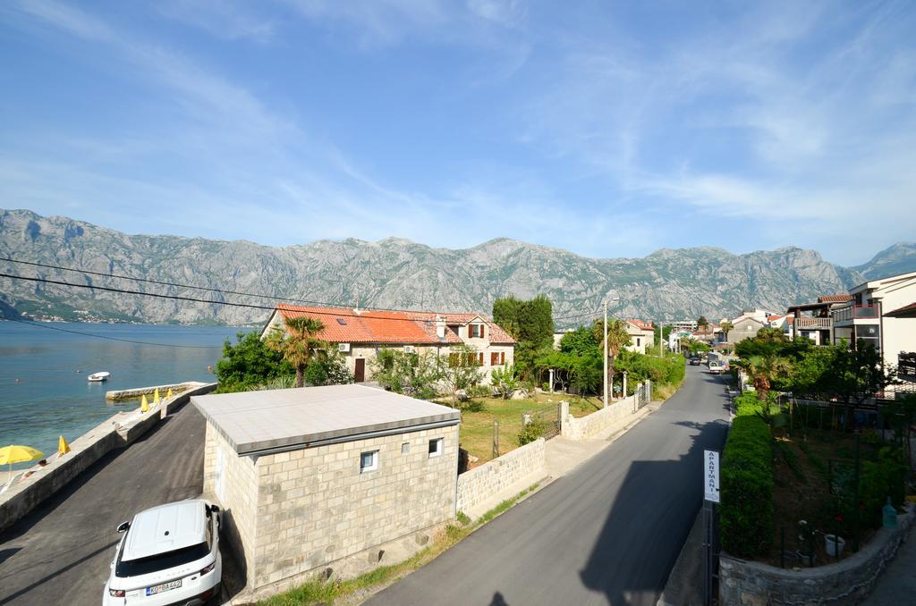 Apartments Cosovic Kotor Exteriör bild