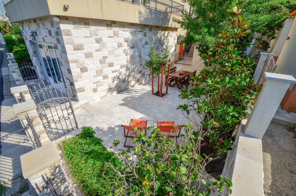 Apartments Cosovic Kotor Exteriör bild